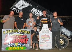 Reutzel Eyes Dirt Cup after Earnin