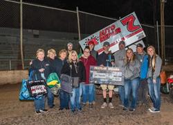 Thompson Earns Feature Victory Dur