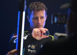 Kasey Kahne Returns for Another Fu