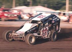 M.W. ROOSEVELT & SON INC./ROOSEVELT’S TOWING PRESENTS A PAIR OF 22-LAP $2,200 TO WIN FEATURES HONORING DAVE LAPE THIS SATURDAY, MAY 10 AT FONDA