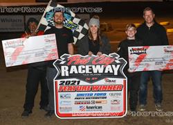 Flud Posts Non-Wing Victory at Por