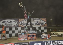 Jones Takes Title As Daltyn Englan