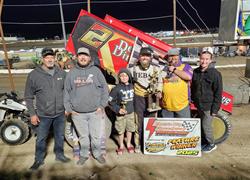 Kelly Miller Rebounds At Electric