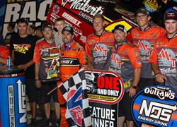 STEPPING IT UP: David Gravel Holds