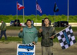 Double Duty: Timothy Lonnen Sweeps Senior Divisions on Opening Night