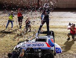 Karter Sarff Claims Night One with POWRi National