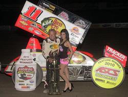 Kinser Prevails in Classic Lucas Oil ASCS Duel at