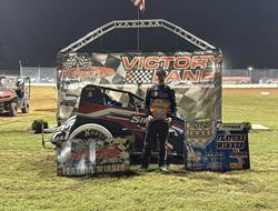 Max Adams Attains Victory in POWRi BOSS at Paragon