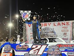 Gresham Dominates the Championship Feature at Char