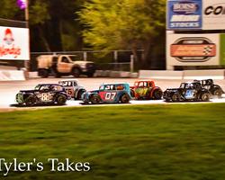 Murphy Tops 20-Plus Legends in Crowded Opener