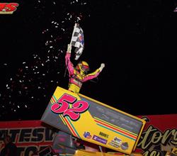 Blake Hahn claims ASCS Feature Win at Batesville Motor Speedway o