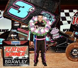 Ryan Tusing goes elbows up to win at the Historic Bloomington Spe