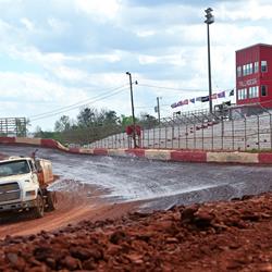 Talladega Short Track hosts Southern Thunder Super Dirt Series fo