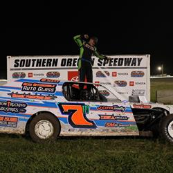Killingsworth Stuns in Modified Debut at Southern Oregon Opener