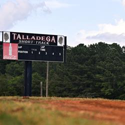 Southern Thunder Super Dirt Series headlines NASCAR weekend at Ta