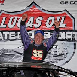 Davey Johnson Wins Thriller at East Bay Raceway Park