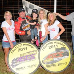 1 - Wayne Johnson in Speedway Motors ASCS Midwest vs. Speedway Motors ASCS Warrior Region victory lane at U.S. 36 Raceway in Cameron, MO, on Friday night. (Lonnie Wheatley photo)