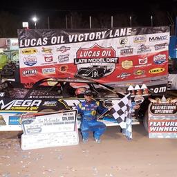 McCreadie Makes last lap pass for victory at Hagerstown