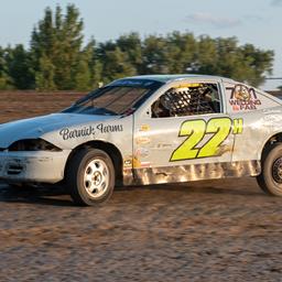 HANSON GOES BACK-TO-BACK AT DACOTAH SPEEDWAY