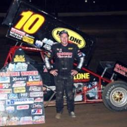 Gray gets seventh O&#39;Reilly USCS win at Clayhill Motorsports