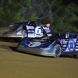 Davenport Surges Late to Win Bama Bash