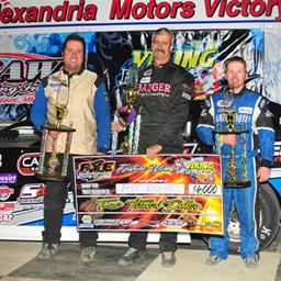 Doar Dominates Frigid Viking Fall Classic For 250th Career Victory