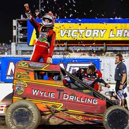 Kameron Key Claims Ironman 55 Win with POWRi National Midgets and Xtreme at I-55 Raceway