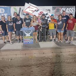 Blurton Wins Opening Night Of The Wheat Shocker