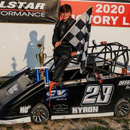 Dona Marcoullier Dominates at Tri-City Motor Speedway