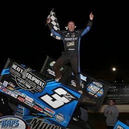 Zearfoss Breaks Through with Sprint Showdown Victory at BAPS Motor Speedway