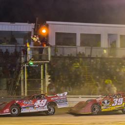 Davenport Edges McCreadie for Hillbilly Hundred Victory