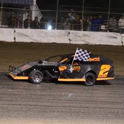 Sweetwater Speedway Delivers Thrilling Doubleheader with High Car Counts and Yeager Family Sweep