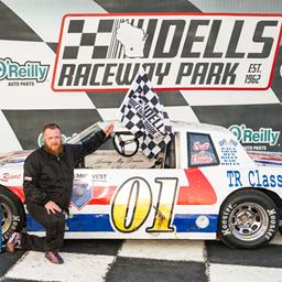 KYLE KLUETZ &amp; WAYLON ROBINSON MAKE WAVES IN HOBBY STOCK SPLASH