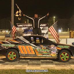 Olafson Outguns Four Cylinder Foes for First WISSOTA Hornet Title