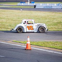 First Legend Race At Stafford