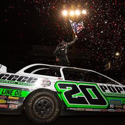 Owens gets third straight at Volusia