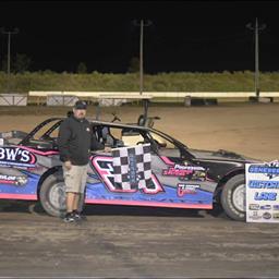Autograph Night &amp; Ace Family Giveaway Pack the Stands as 80 Cars Hit The Dirt Track at Genesee