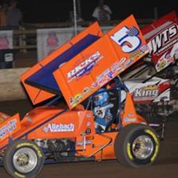 Head to Head: World of Outlaws Title Contenders at Rolling Wheels Raceway Park