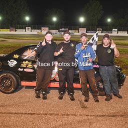 Corrigan Oil Speedway Beats Mother Nature for Autograph Night Presented By Shaheen Chevrolet Cadillac of Lansing, MI!