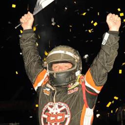 Lasoski Claims World of Outlaws Sprint Car Season Opener