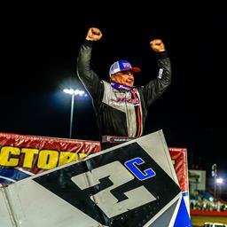 Johnson, Randall take home feature victories in Hockett-McMillin Memorial finales at Lucas Oil Speedway