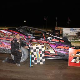 Tim LaDuc Earns First Win of the Season, Mother and Daughter Bobbi Hults and Katrina LeClaire Finish 1-2 in Limited Sportsman.
