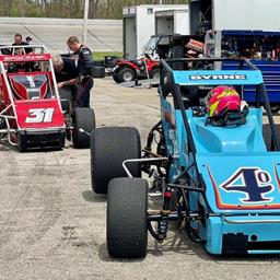Grant hits 120 mph during Winchester Silver Crown practice