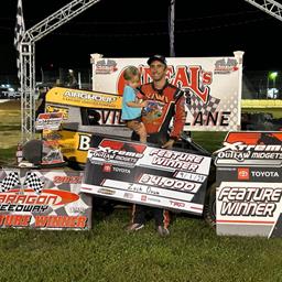 Zach Daum leads flag-to-flag at Paragon for fifth Xtreme Outlaw win of season