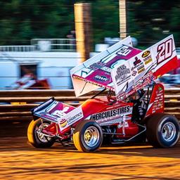 Wilson Wraps Up Season by Charging From 17th to Fifth During World of Outlaws World Finals