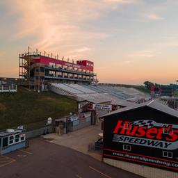 Huset’s Speedway Showcases 22 Races in &#39;25, Including $250k-to-Win BillionAuto.com Huset’s High Bank Nationals and $75k-to-Win Silver Dollar Nationals