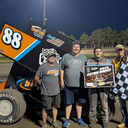 Jordan Knight Triumphs After Late-Race Battle at Lincoln County Raceway