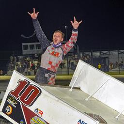 Landon Britt Lands First ASCS National Win By Inches At Arrowhead Speedway!