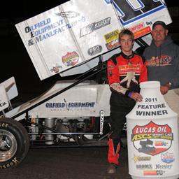 Glenpool, Oklahoma&amp;#39;s Matt Covington captured his first Lucas Oil ASCS presented by K&amp;amp;N Filters National win of the year by wiring the field in Saturday night&amp;#39;s 30-lap feature at Las Cruces&amp;#39; Southern New Mexico Speedway. (Lonnie Wheatley photo)