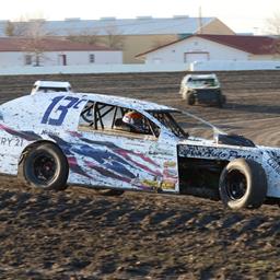 Colvin claims first career win at RRV Speedway opener